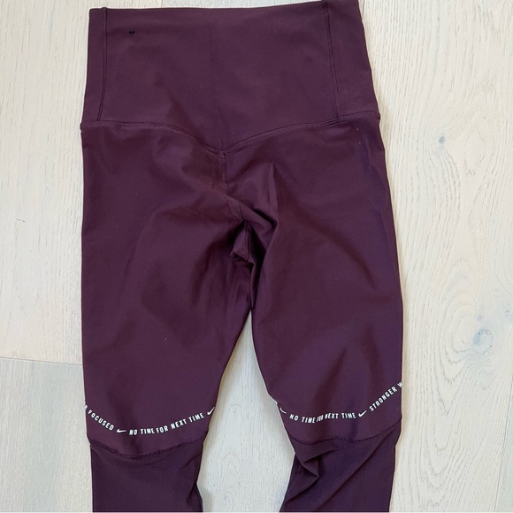 Nike Dri-Fit Just Do It Leggings w/ Mesh Leg - Picture 3 of 7